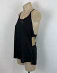 Nike Top - L