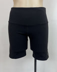 Lorna Jane Biker Shorts - M