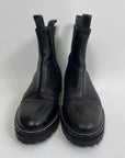 Assembly Label Boots - 9/40
