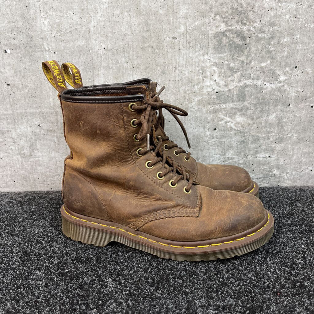 Dr Martens Boots - 8/39