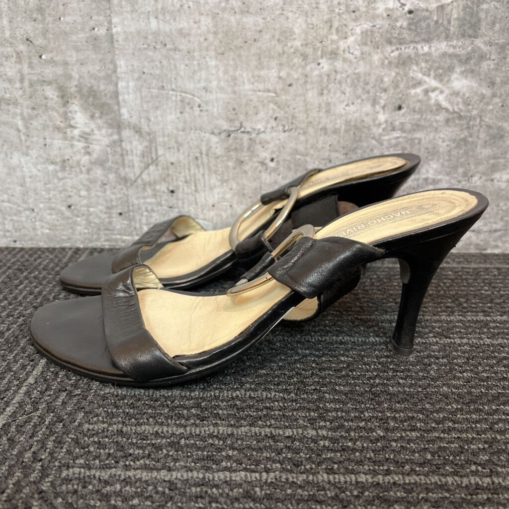 Nacho Rivera Heels - 7/38
