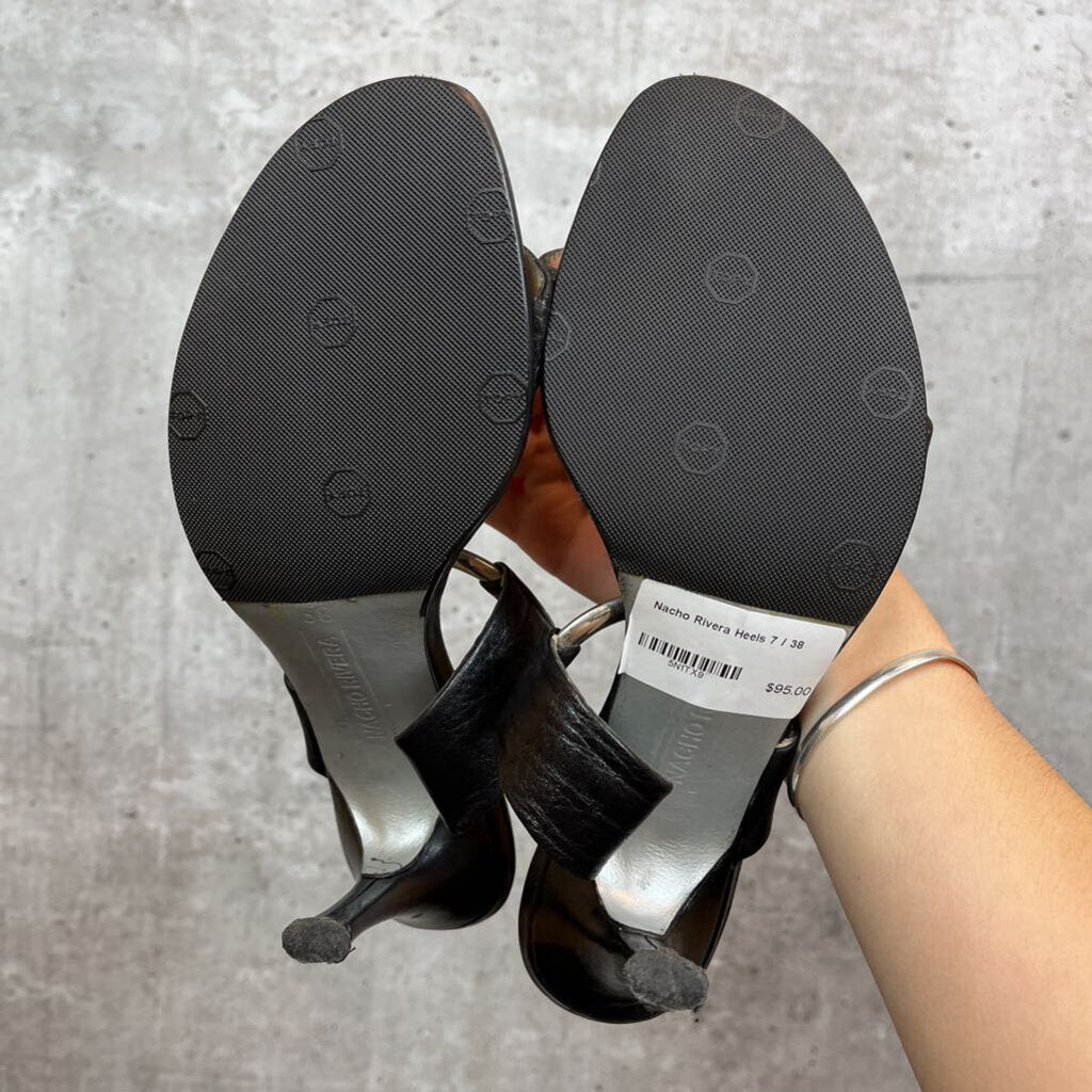Nacho Rivera Heels - 7/38
