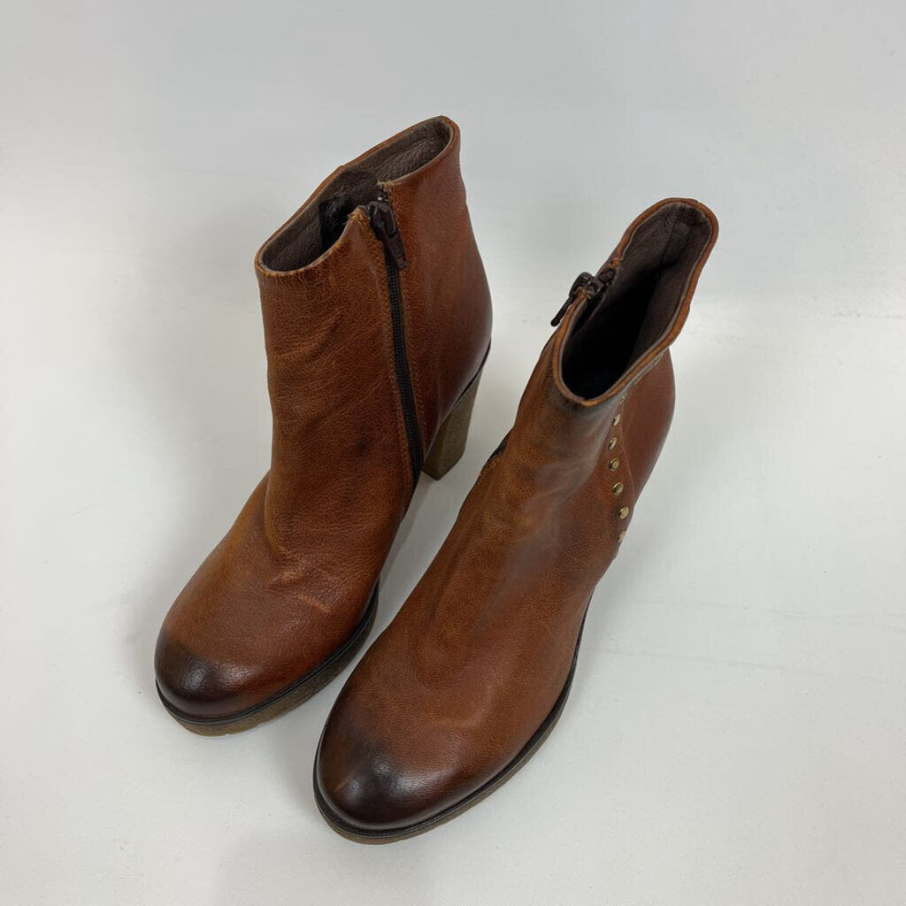 Manas Boots - 6/37