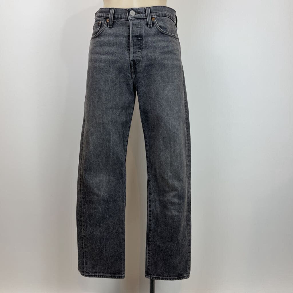 Levi&#39;s Jeans - 8/26