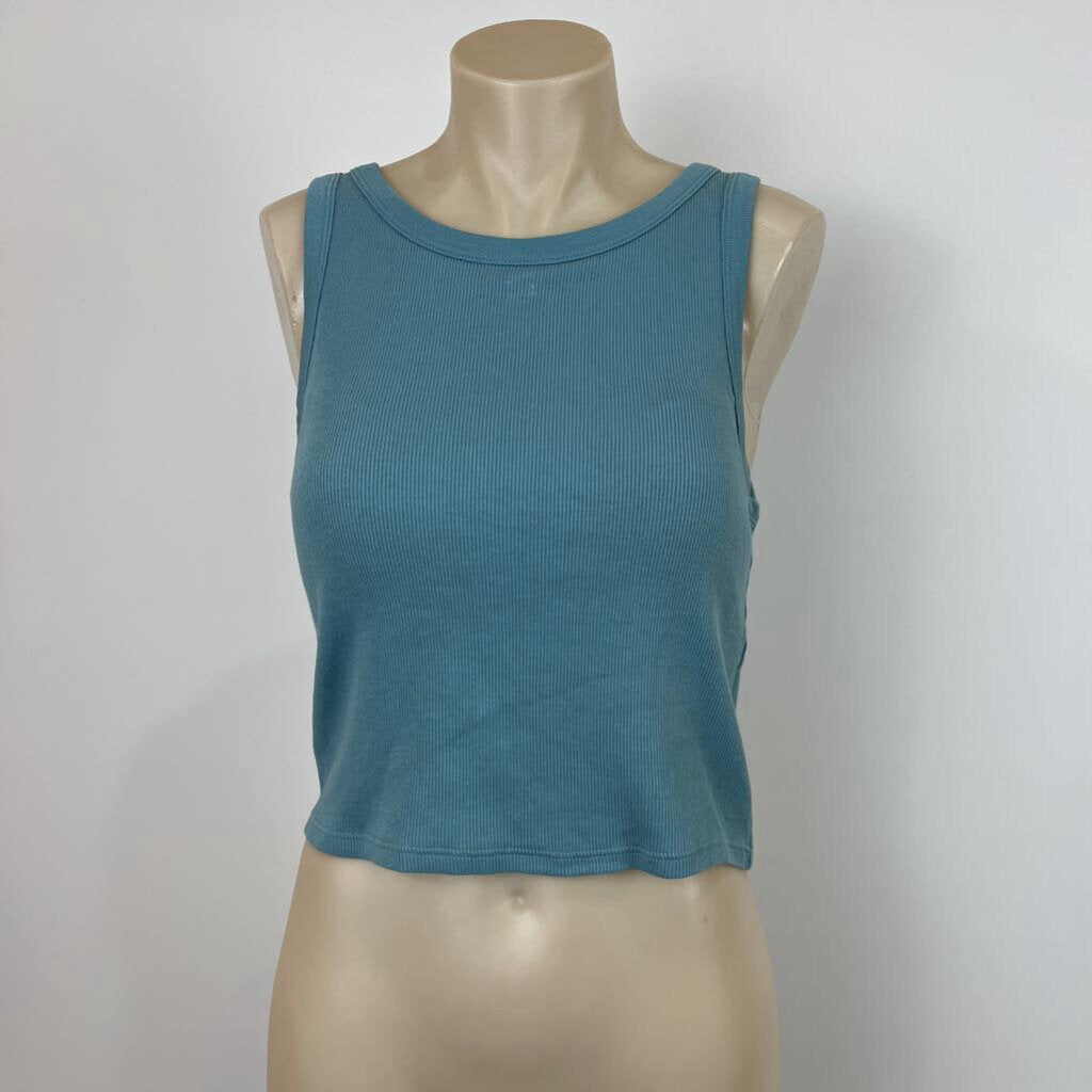 Uni Qlo Top - M