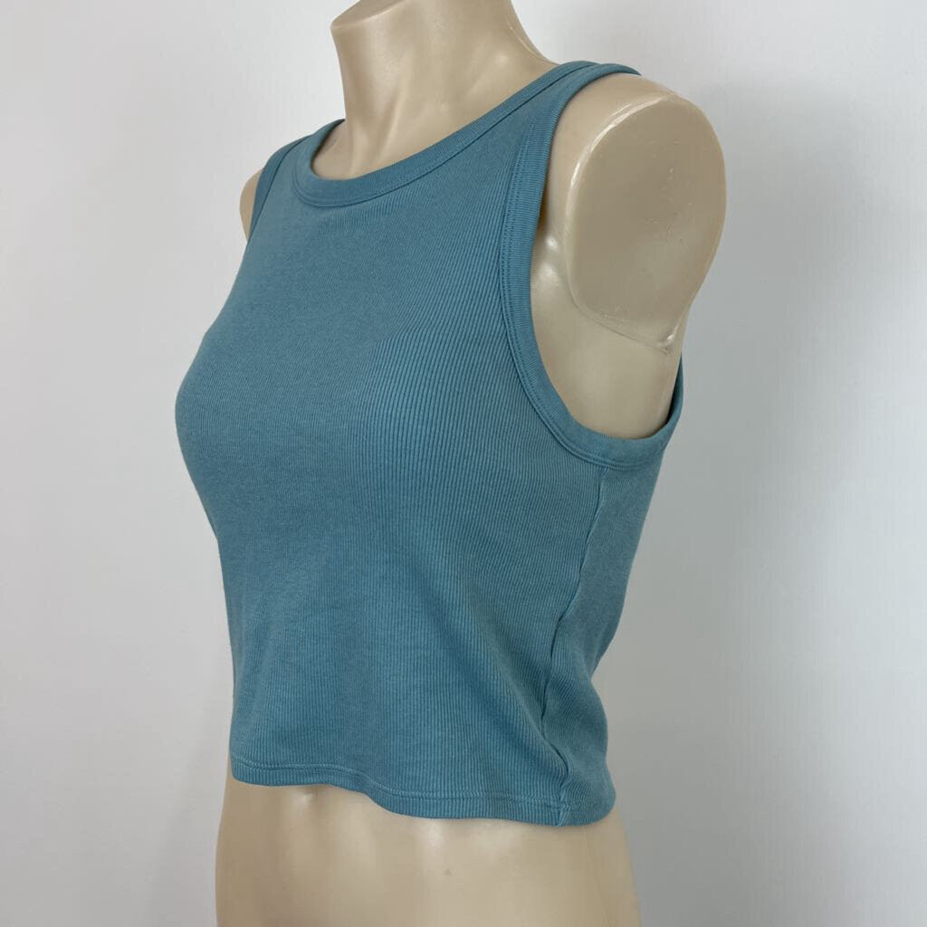 Uni Qlo Top - M