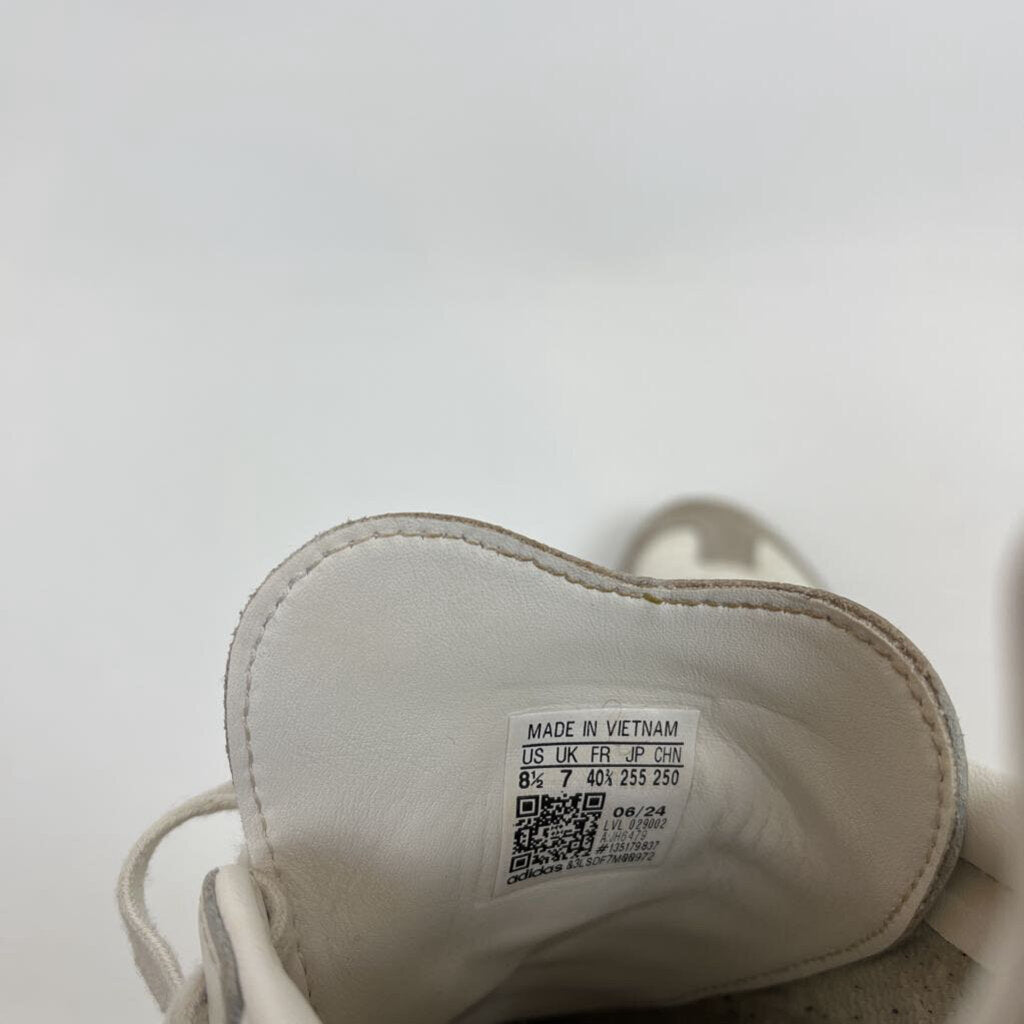 Adidas Sambas - 8.5/40