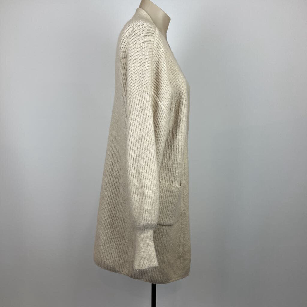Esther &amp; Co Cardigan - M/L
