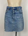 Levi's Skirt - 8/26