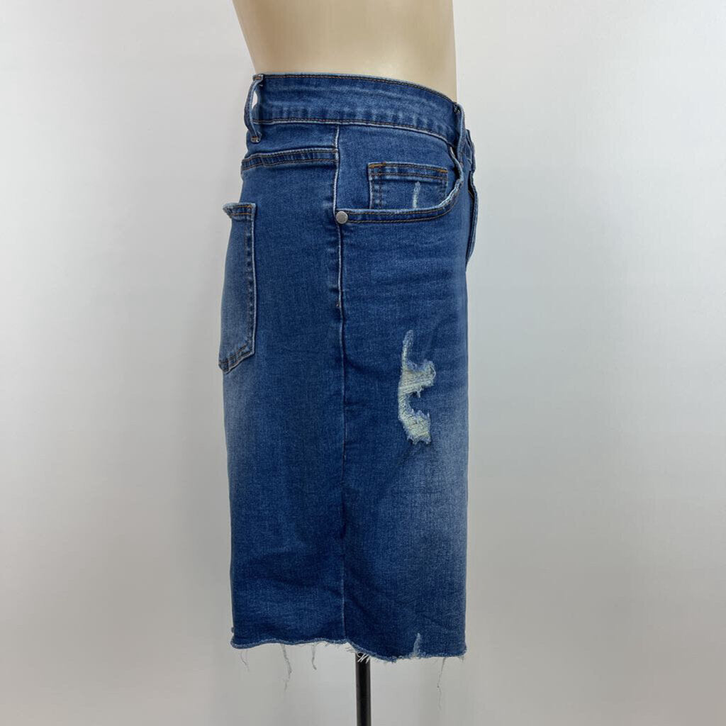 Chic Denim Shorts - 18