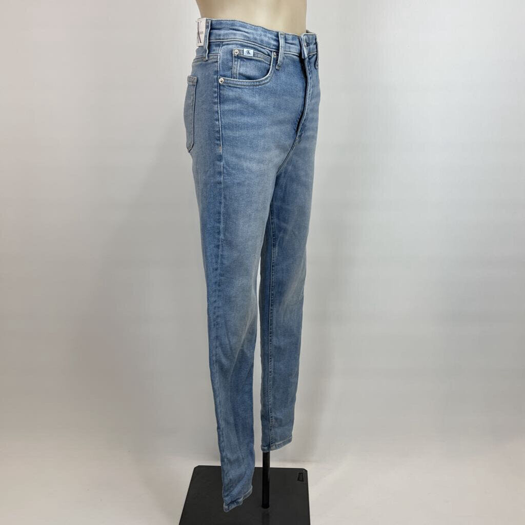 Calvin Klein Jeans - 11/29