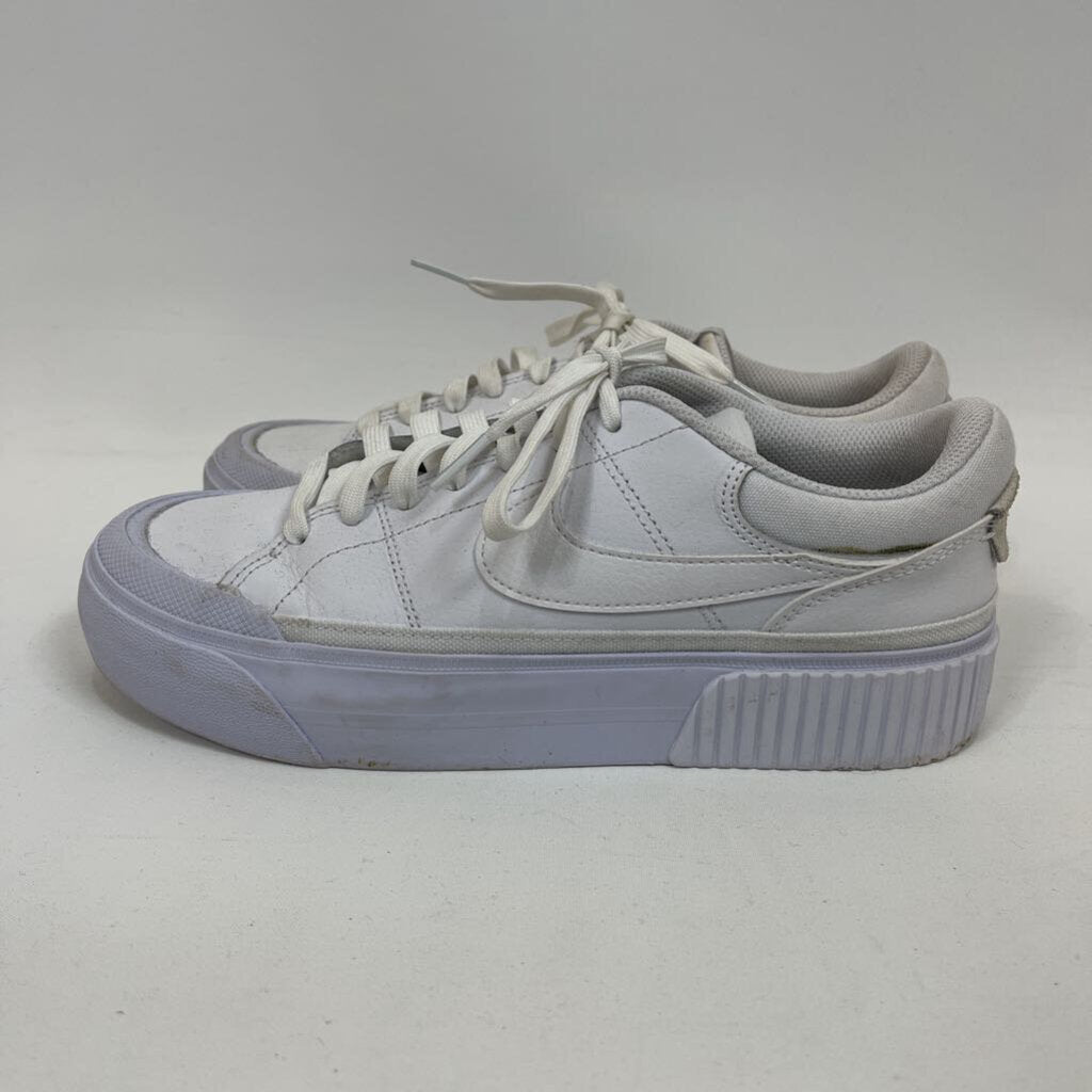 Nike Sneakers - 8.5/40