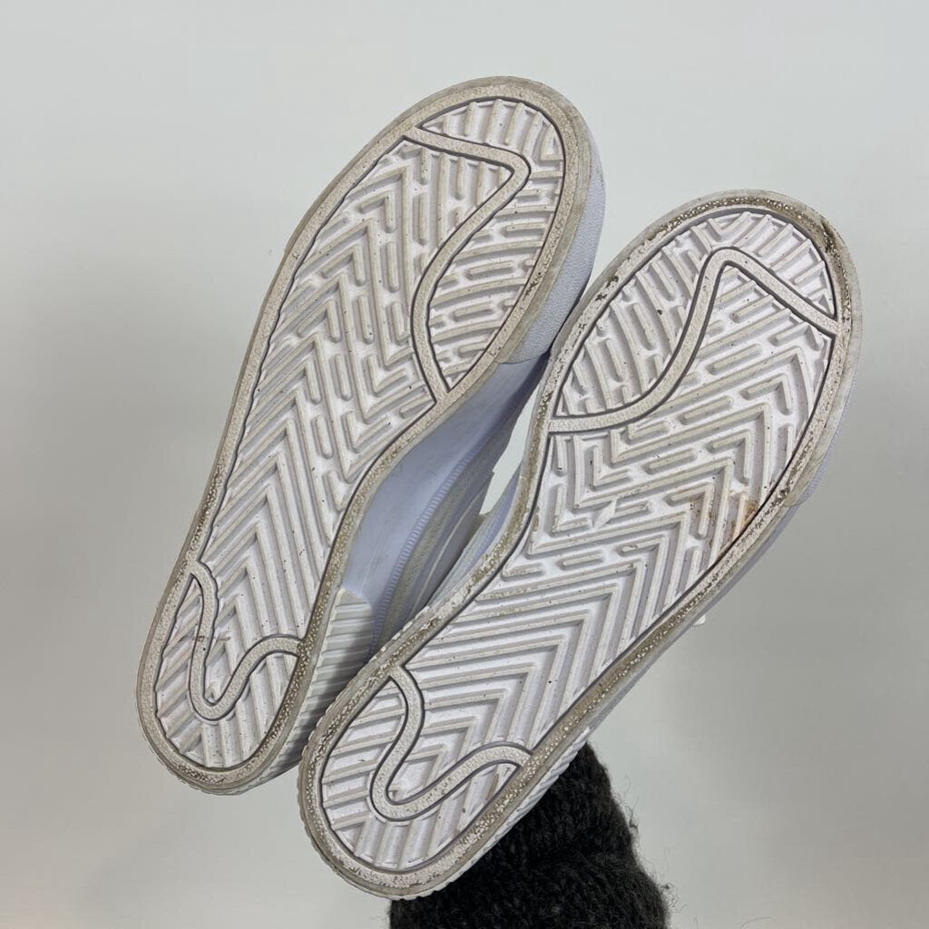 Nike Sneakers - 8.5/40