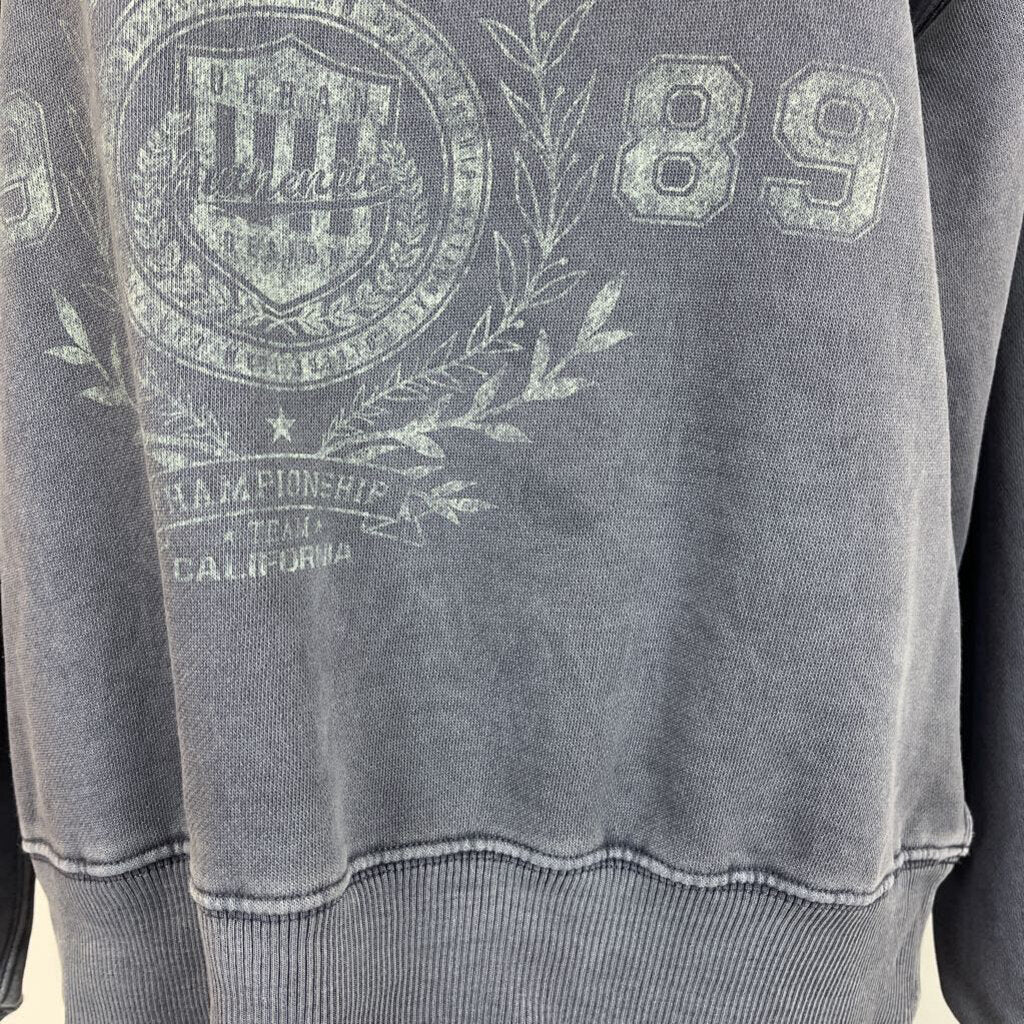 Denim Republic Crewneck - M