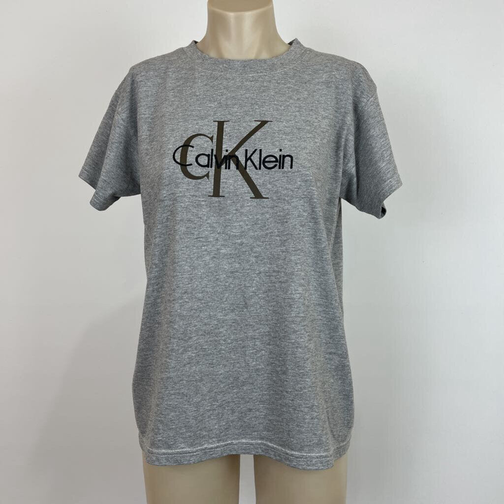 Calvin Klein Tee - L