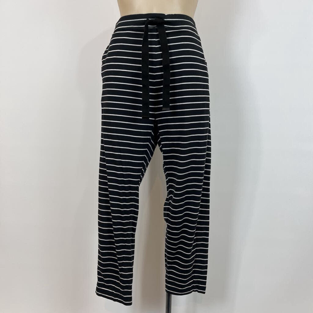 Moochi Pants - M
