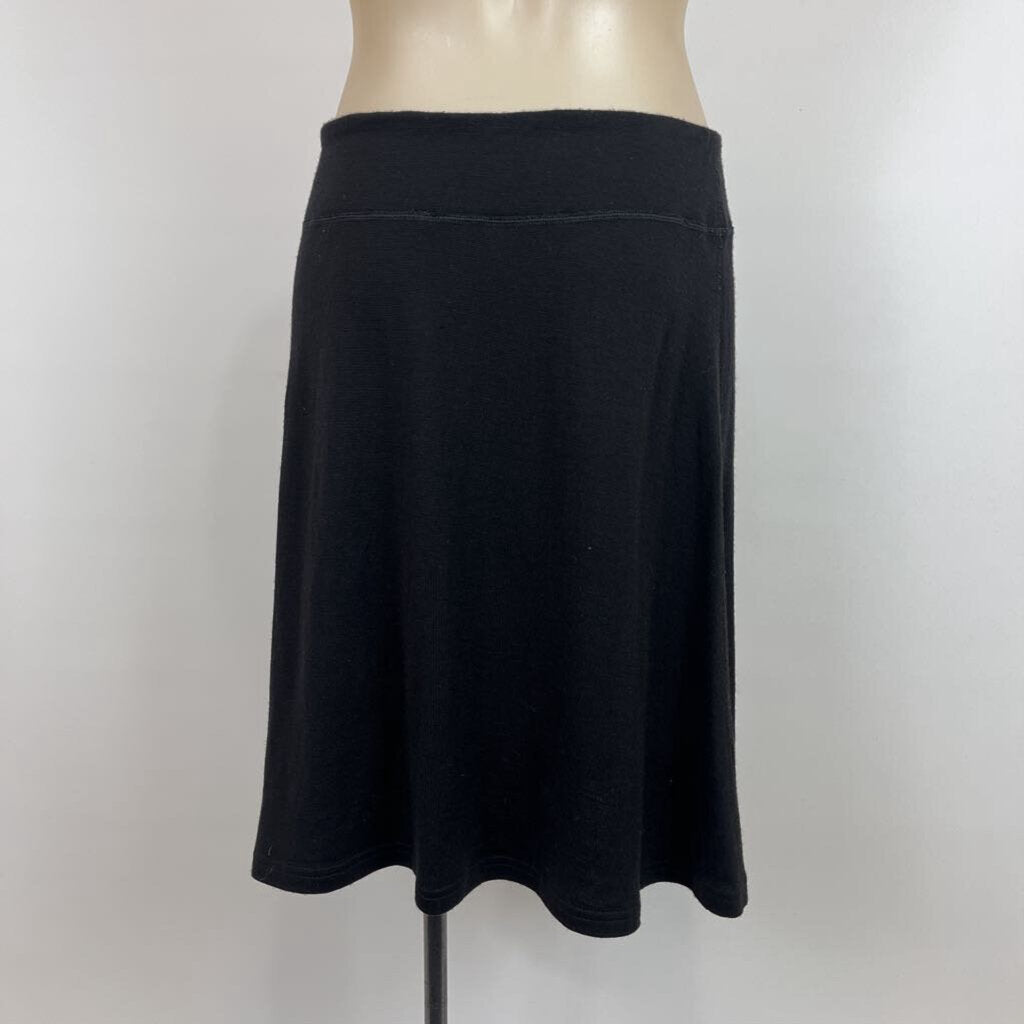 Macpac Skirt - 10