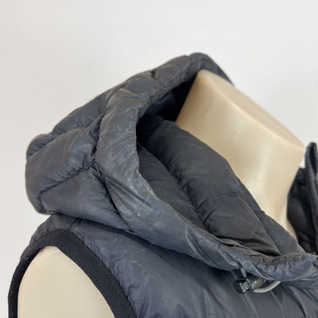 Macpac Vest - 12