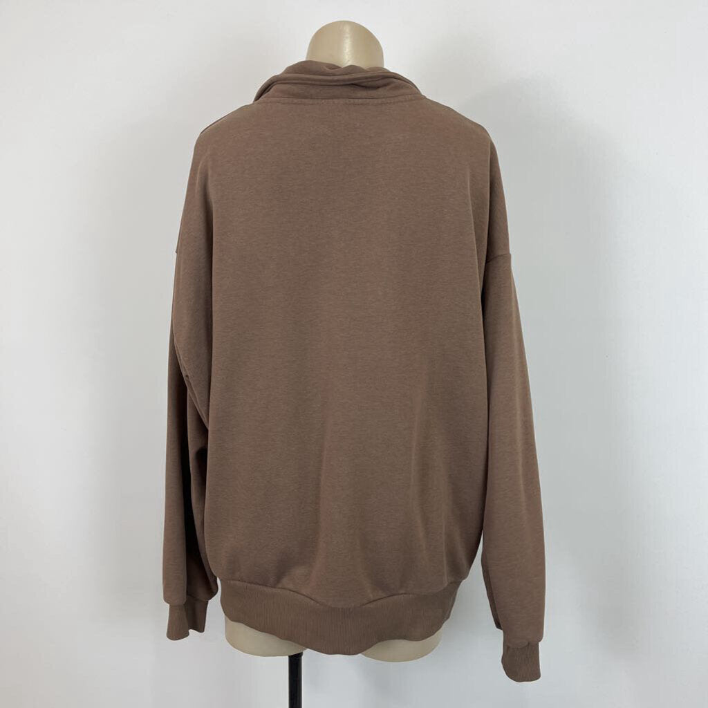 Lorna Jane Jumper - M