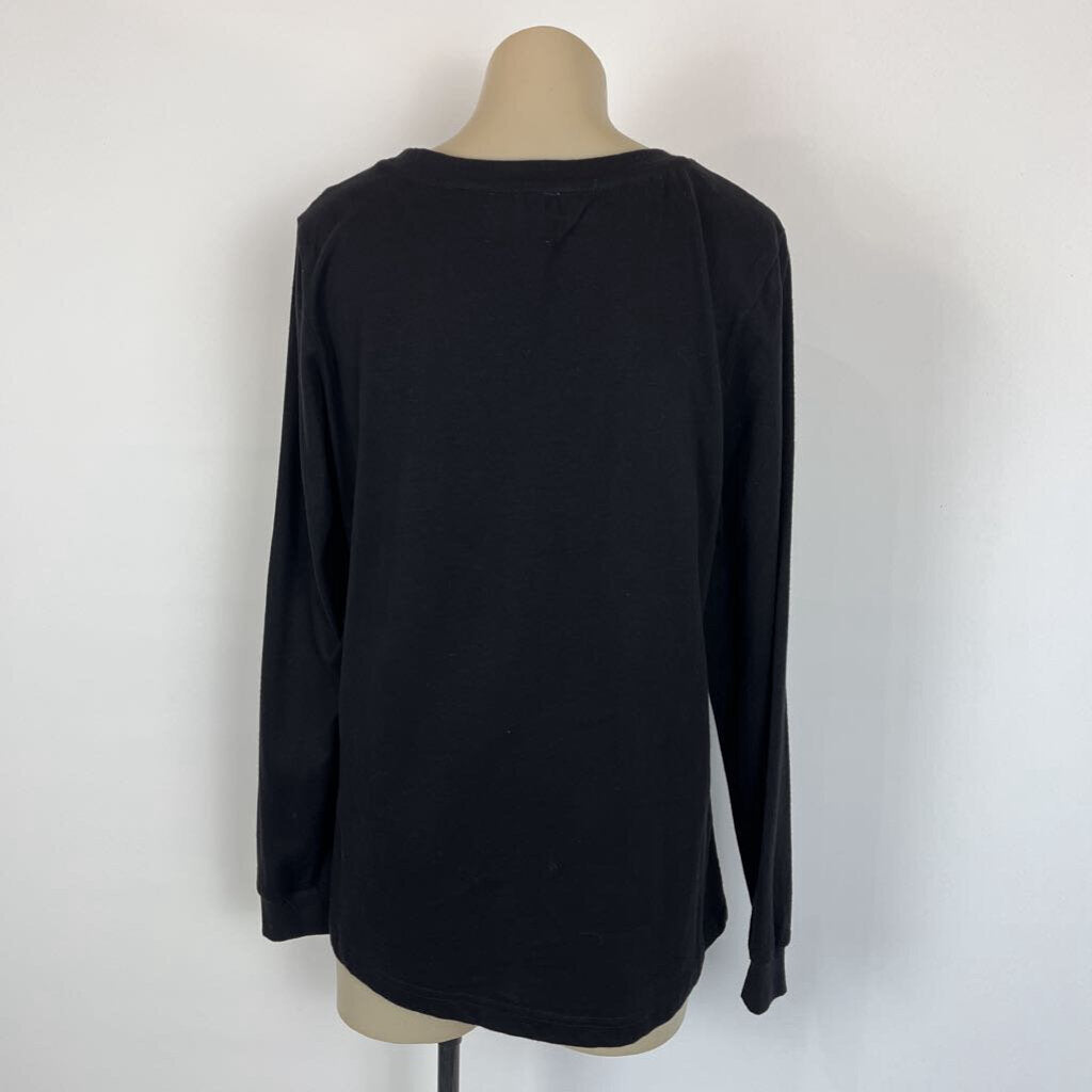Tuesday Top - M