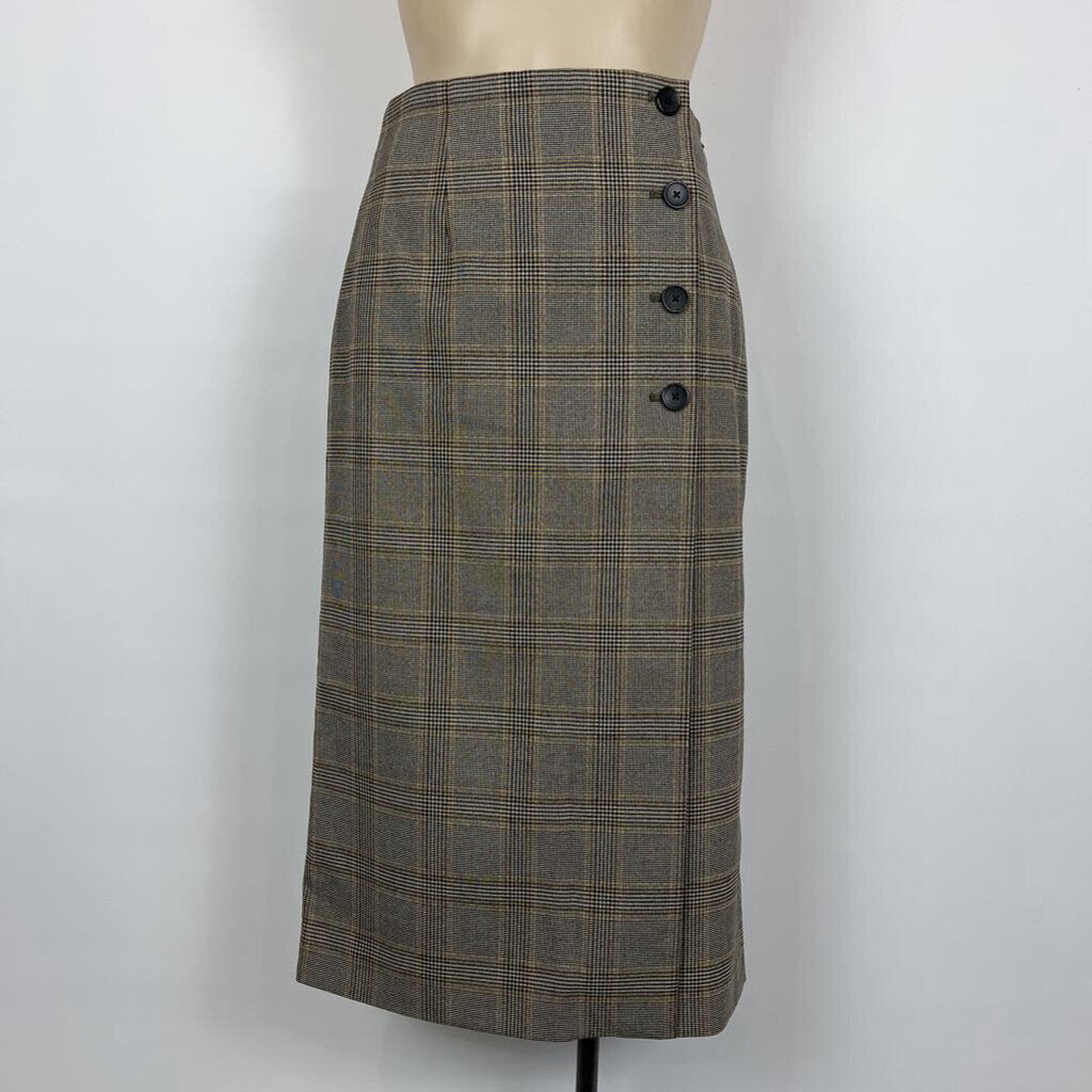 Uni Qlo Skirt - S