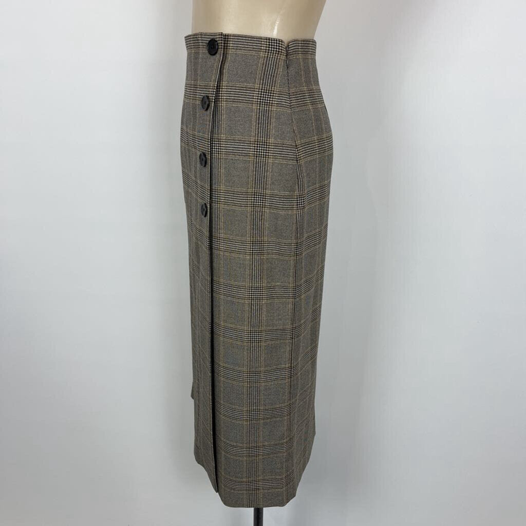 Uni Qlo Skirt - S