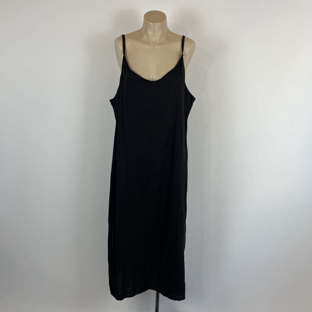 H&amp;H Dress - 16