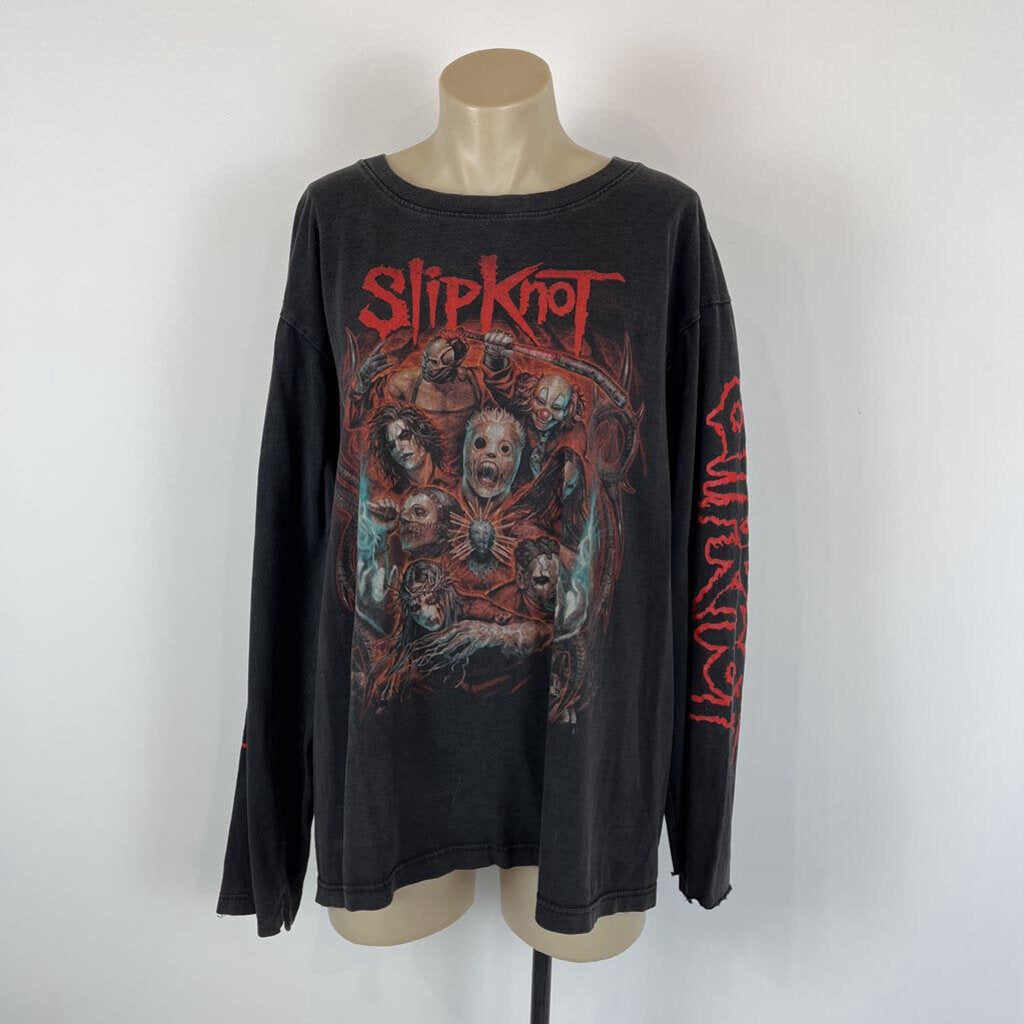 Red Rock Of The Shirts Tee - L