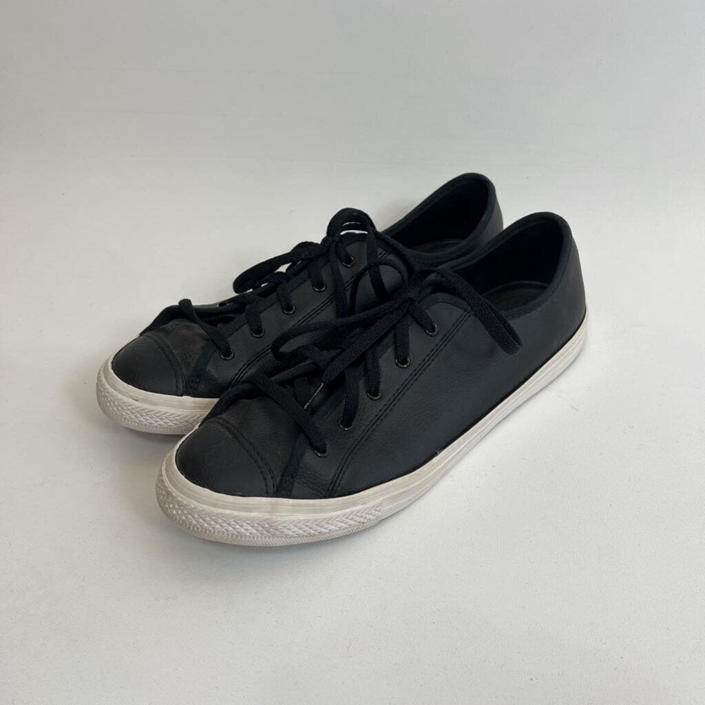 Converse Shoes - 9/40.5
