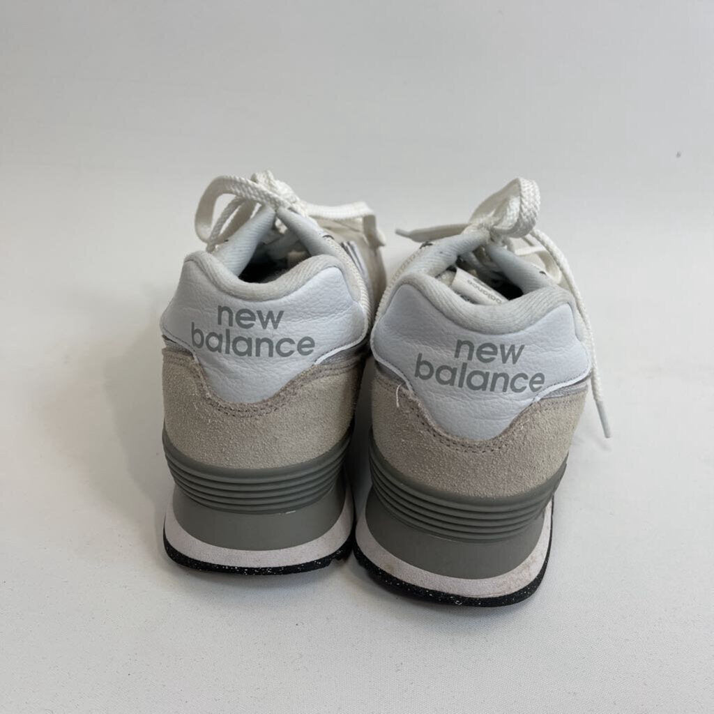 New Balance Sneakers - 10/41.5