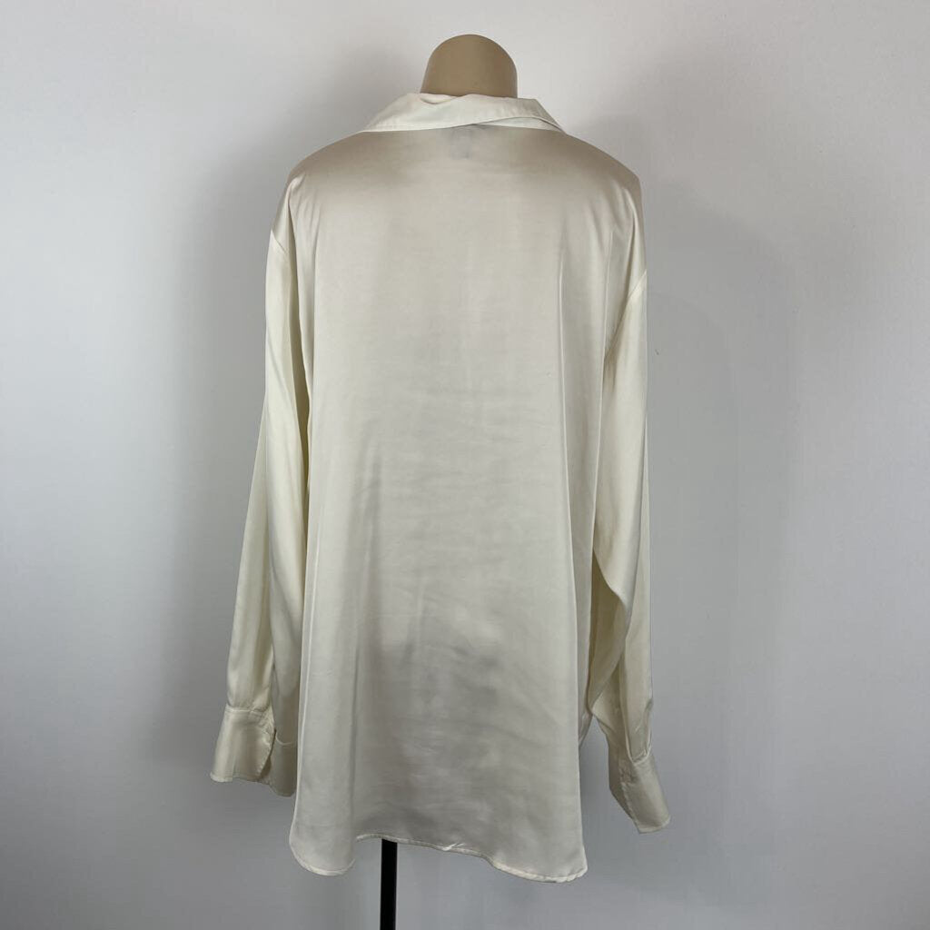 H&amp;M Shirt - XL