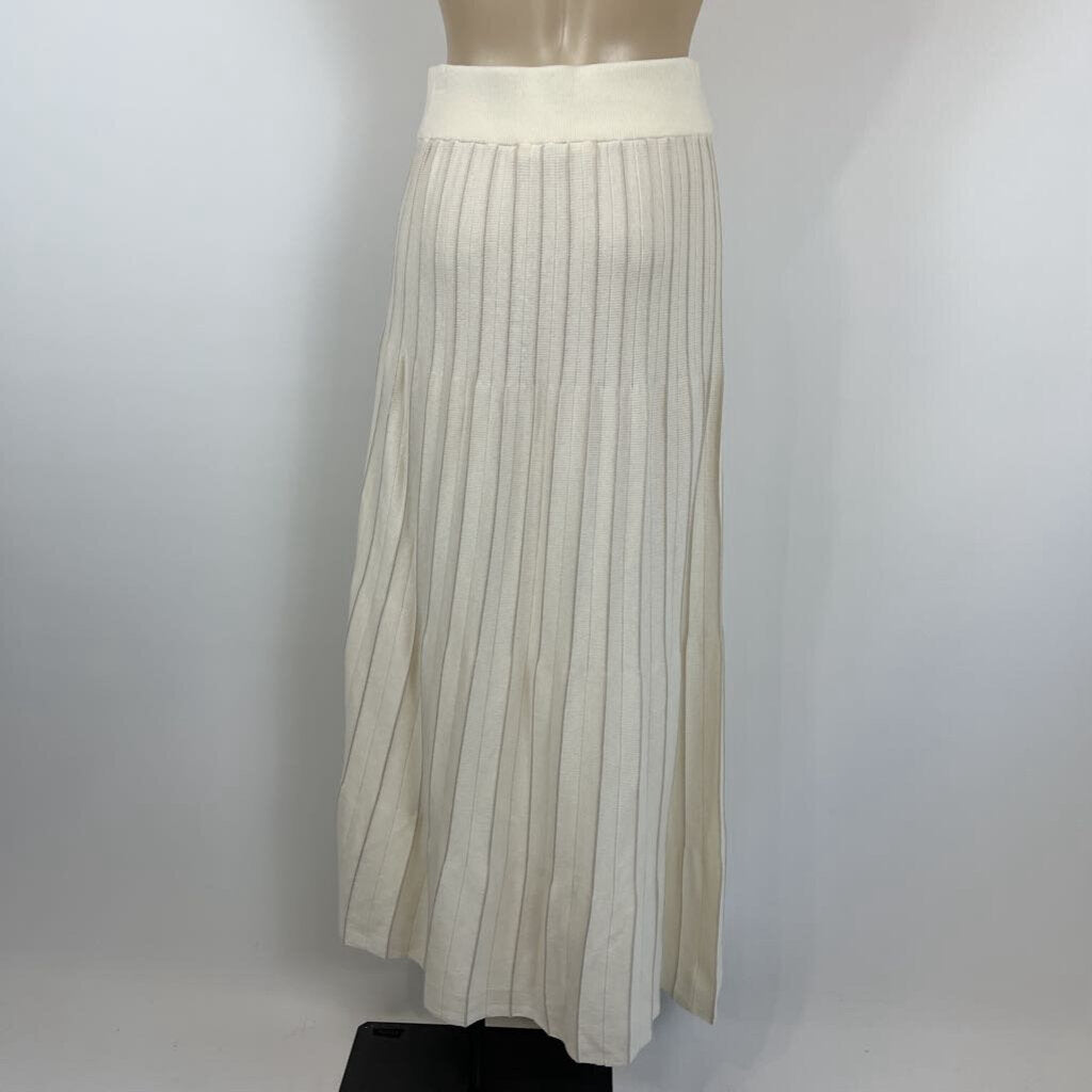 Untouched World Skirt - S