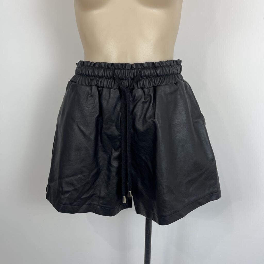Princess Polly Shorts - 10