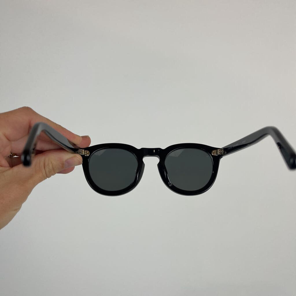 Status Anxiety Sunglasses - O/S