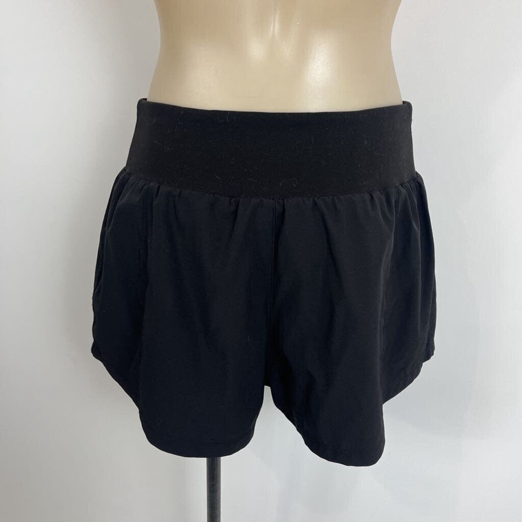 Lorna Jane Shorts - M
