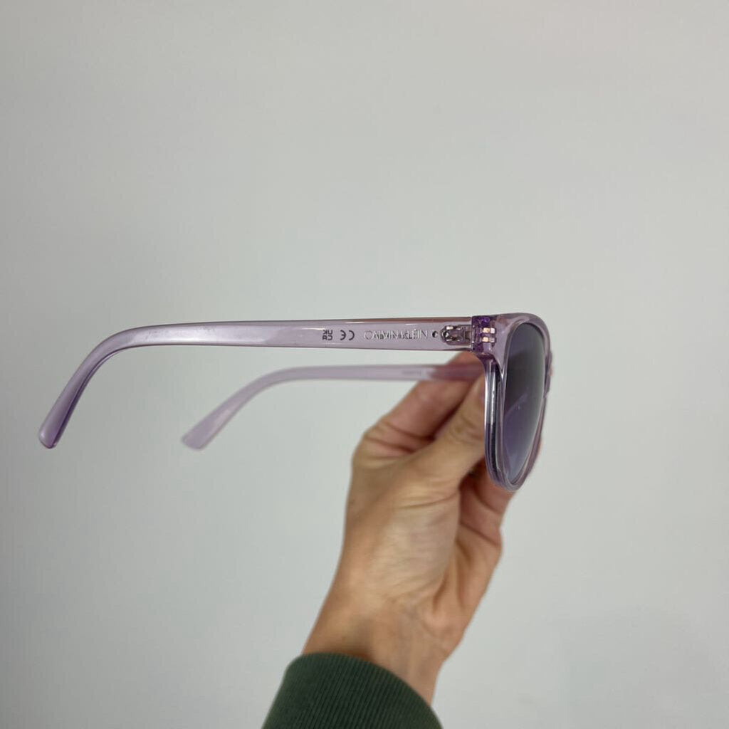 Calvin Klein Sunglasses - O/S