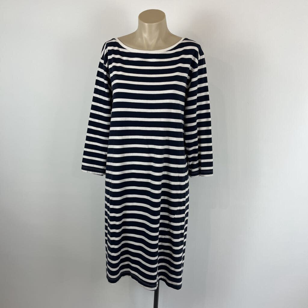 Kowtow Dress - L