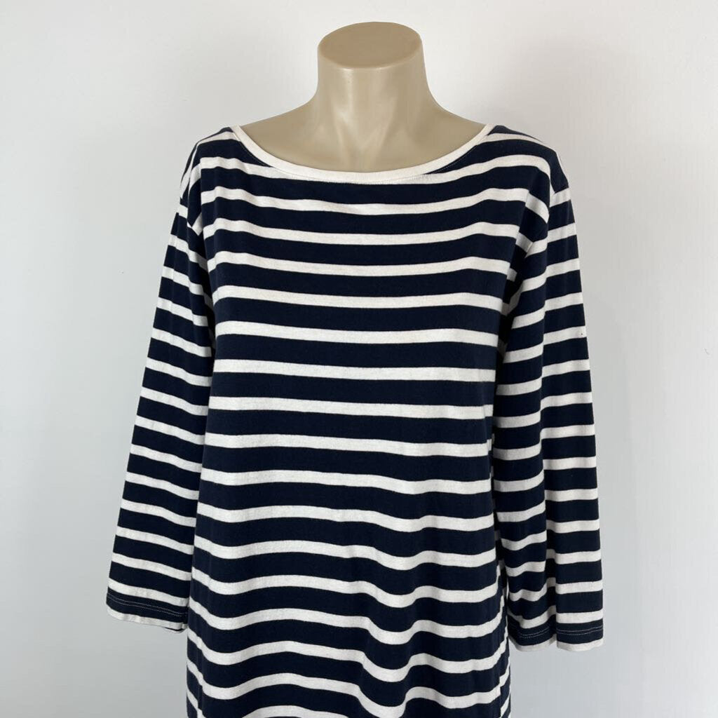 Kowtow Dress - L