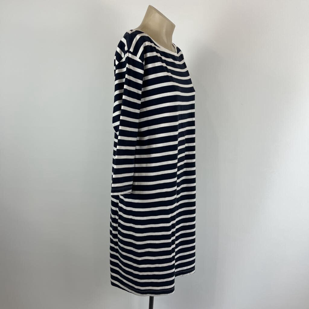 Kowtow Dress - L