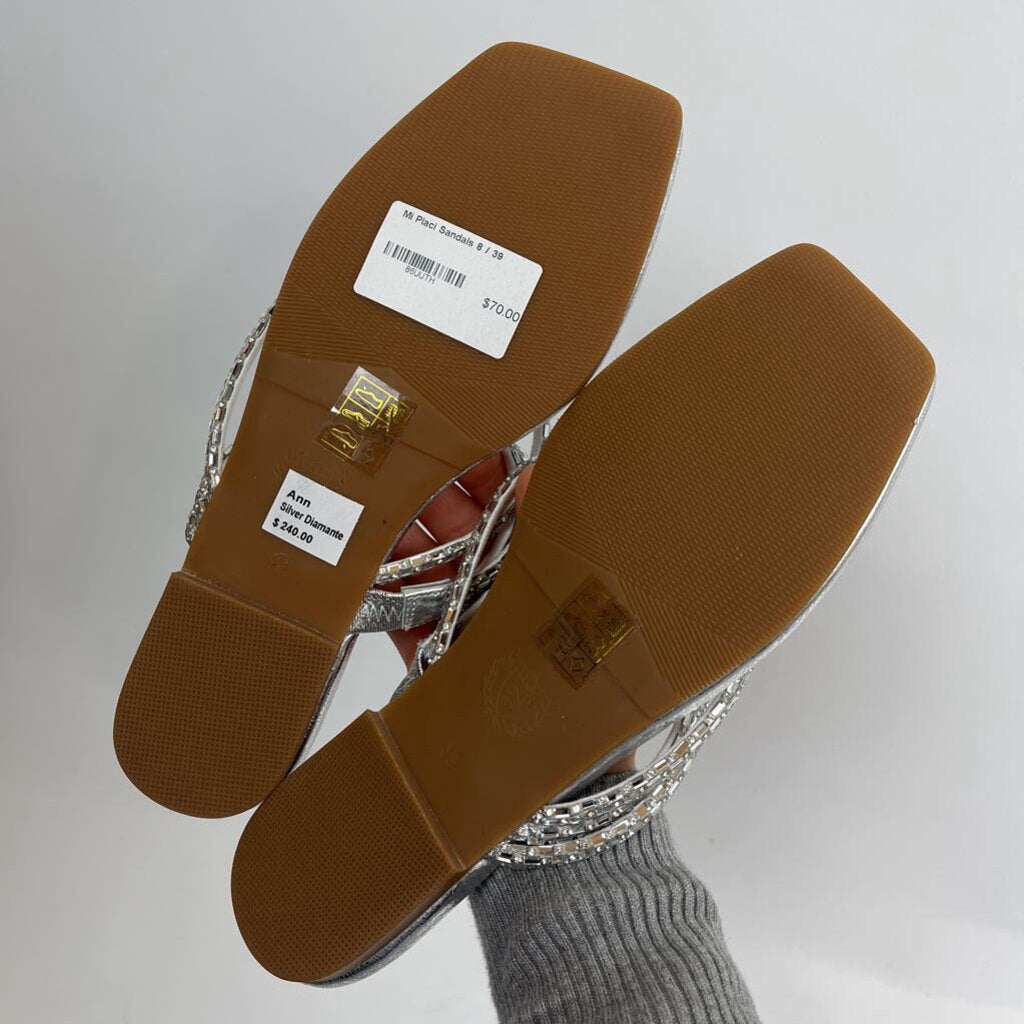 Mi Piaci Sandals - 8/39