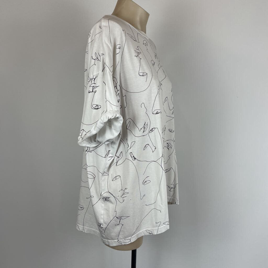 Monki Tee - M