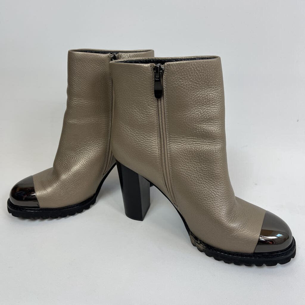 Oli Boots - 10/41