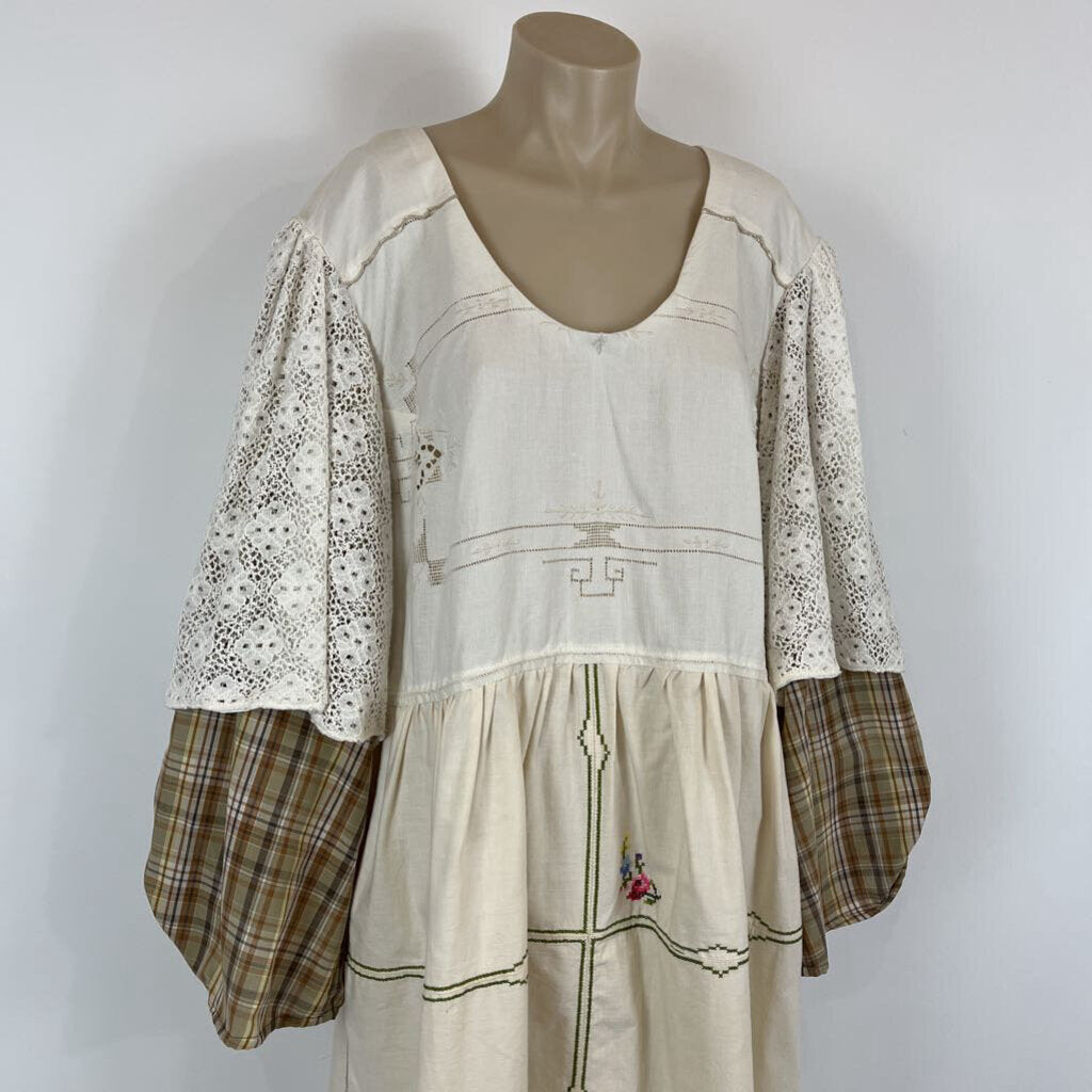 Pitch The Pot Dress - 12