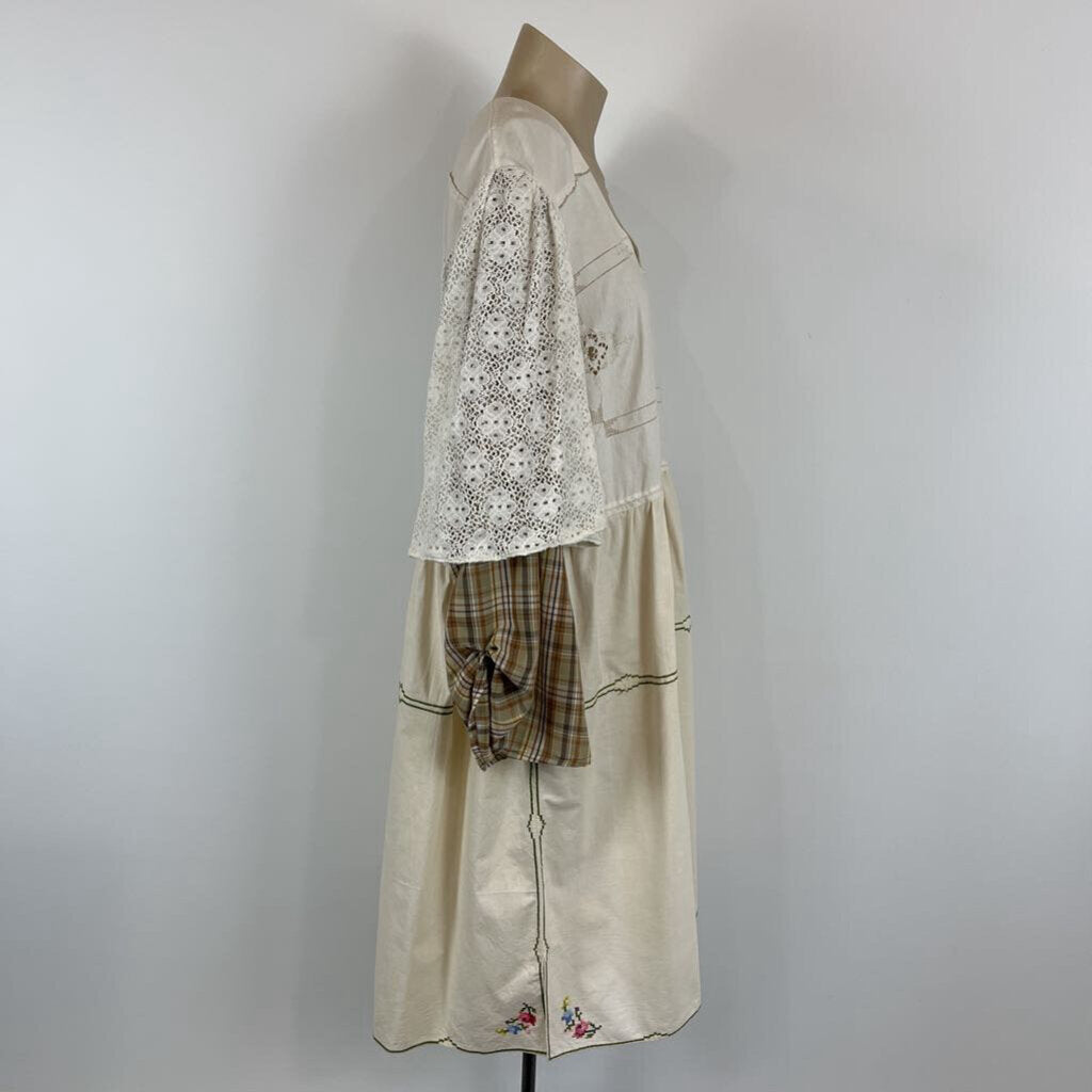 Pitch The Pot Dress - 12