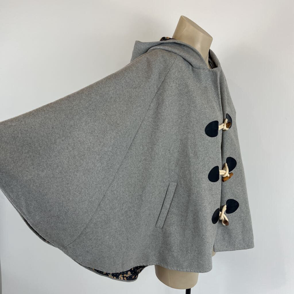 All About Eve Poncho - 12