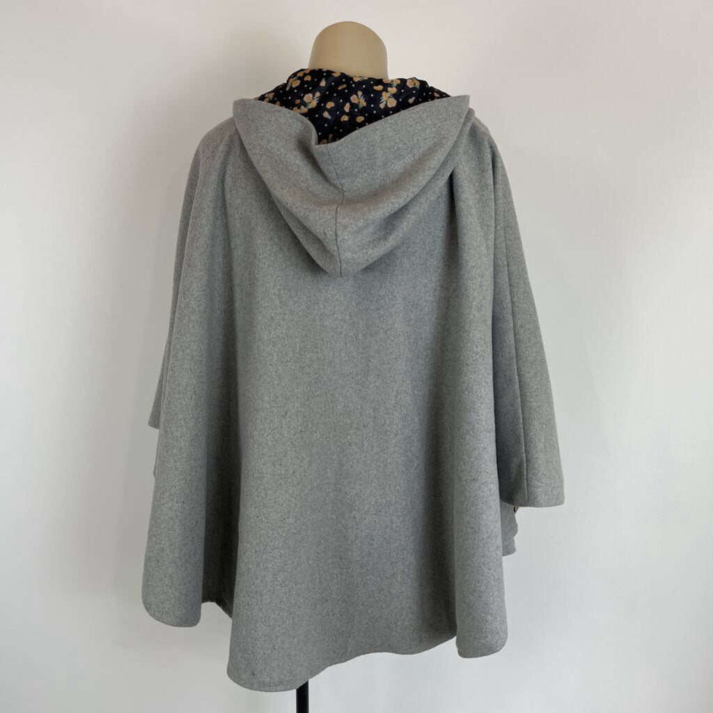 All About Eve Poncho - 12