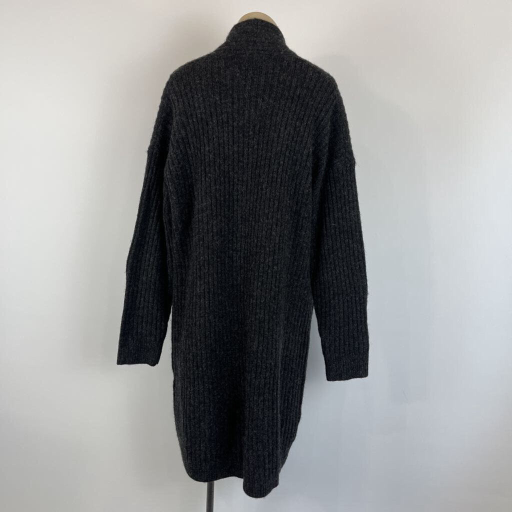 Uni Qlo Cardigan - M