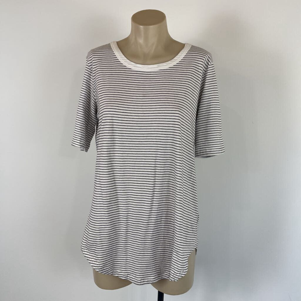 Betty Basics Tee - 10
