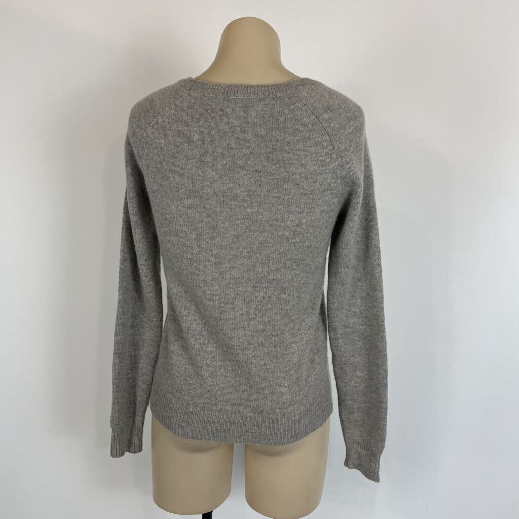 Uni Qlo Jumper - S