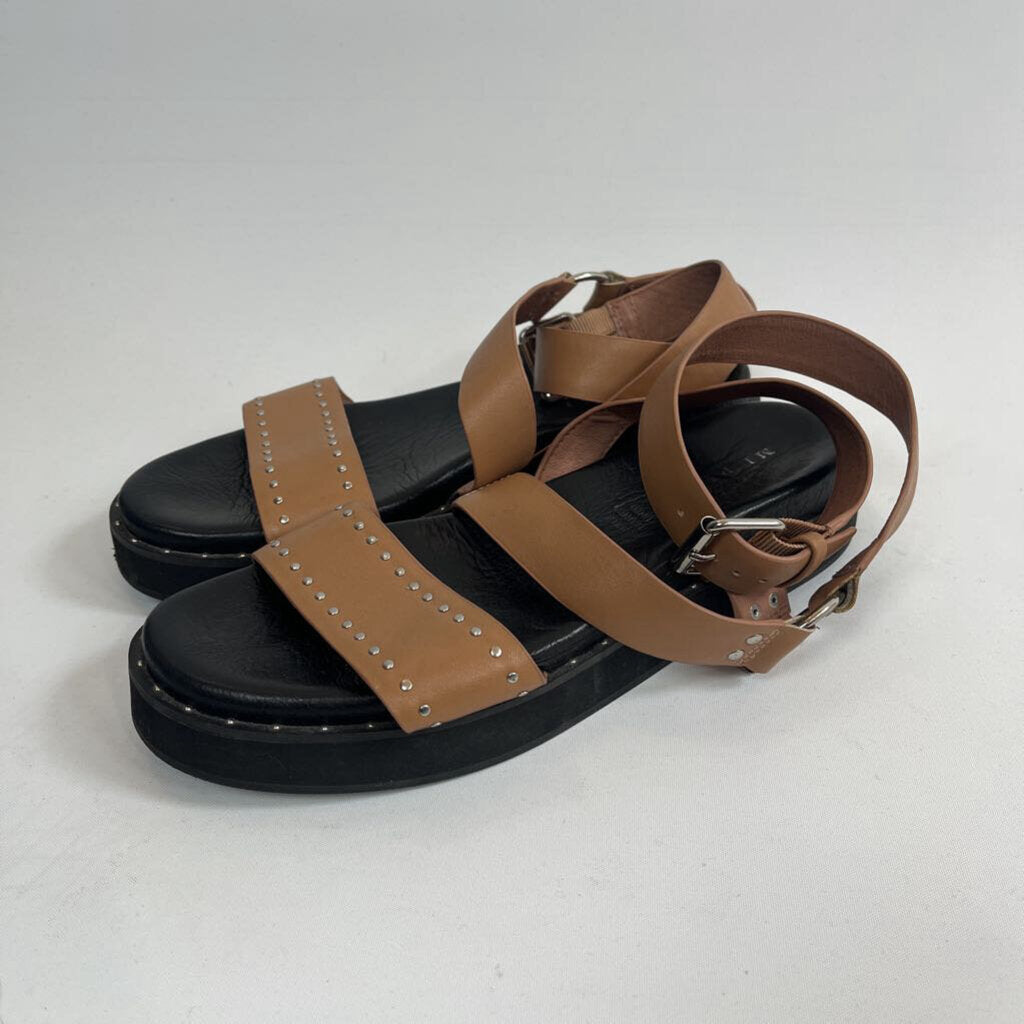 Mi Piaci Sandals - 7/38
